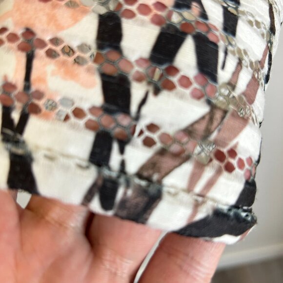 Le Chateau Cut Work Lace Sheer Full Floral Skirt Sz 18 White Pink Botanical Twee - Picture 4 of 8